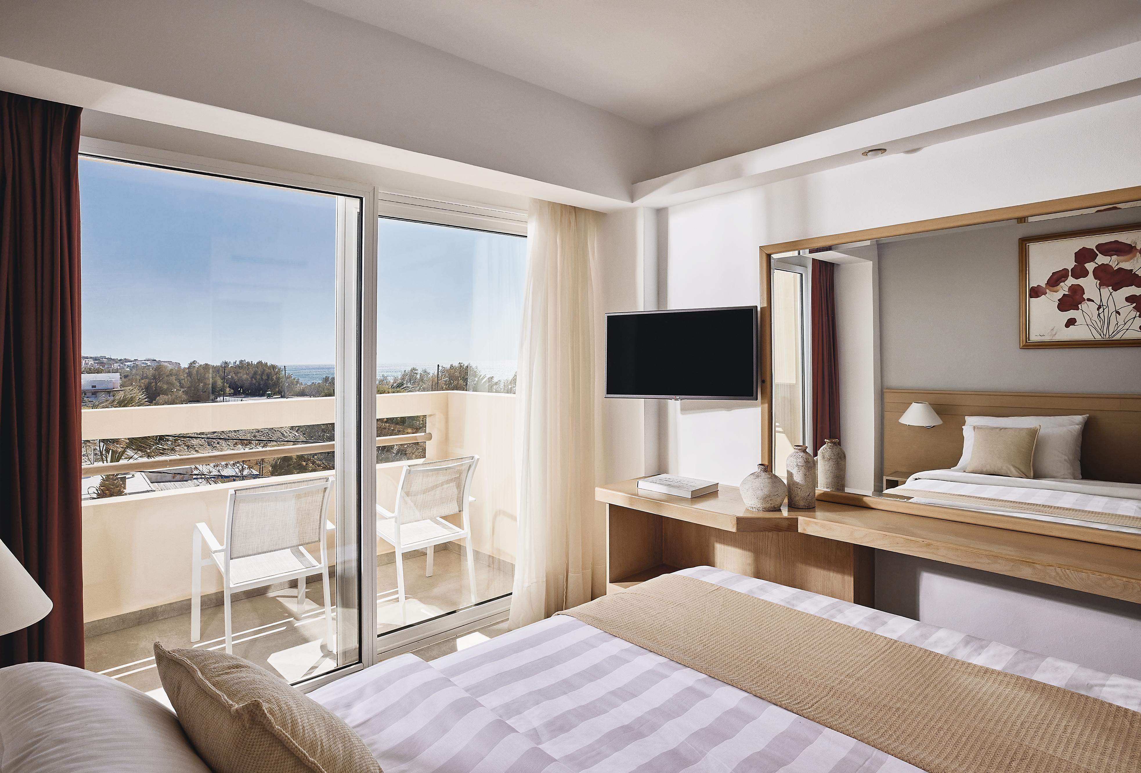 Tylissos Beach Hotel - Adults Only เอียราเปตรา ภายนอก รูปภาพ